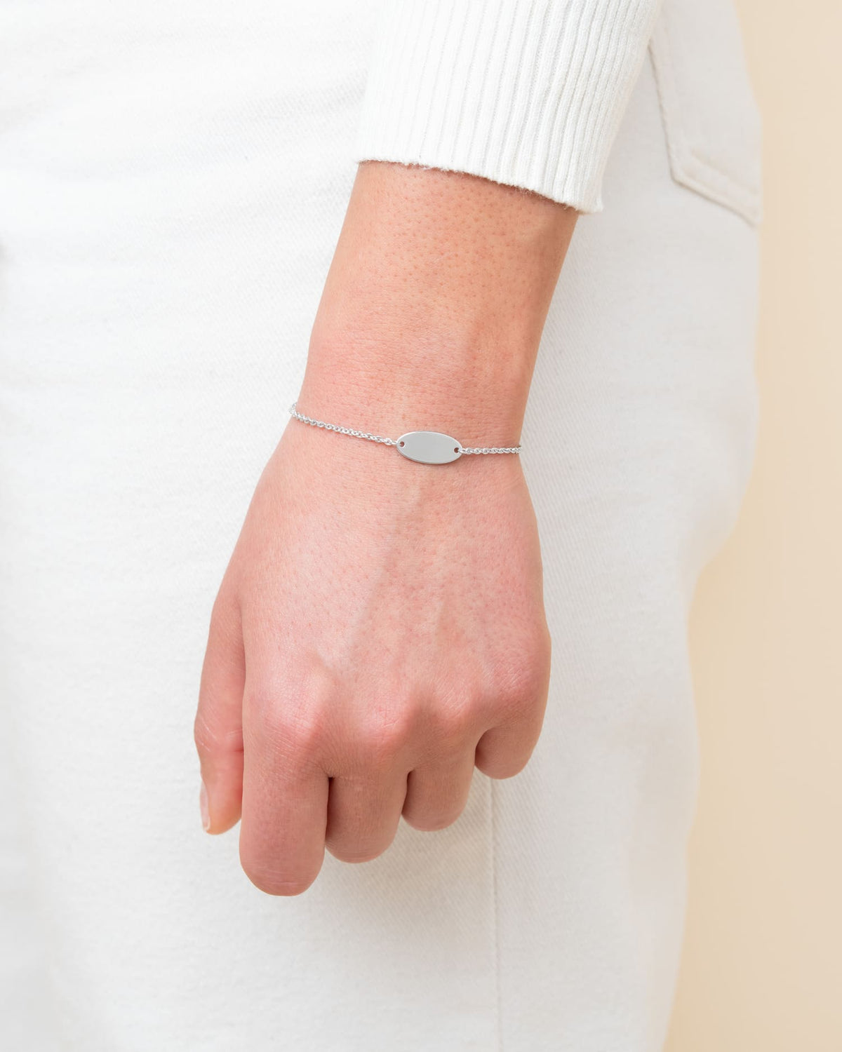 Sternzeichen Gravurarmband Gravurplatte Oval Zirkonia