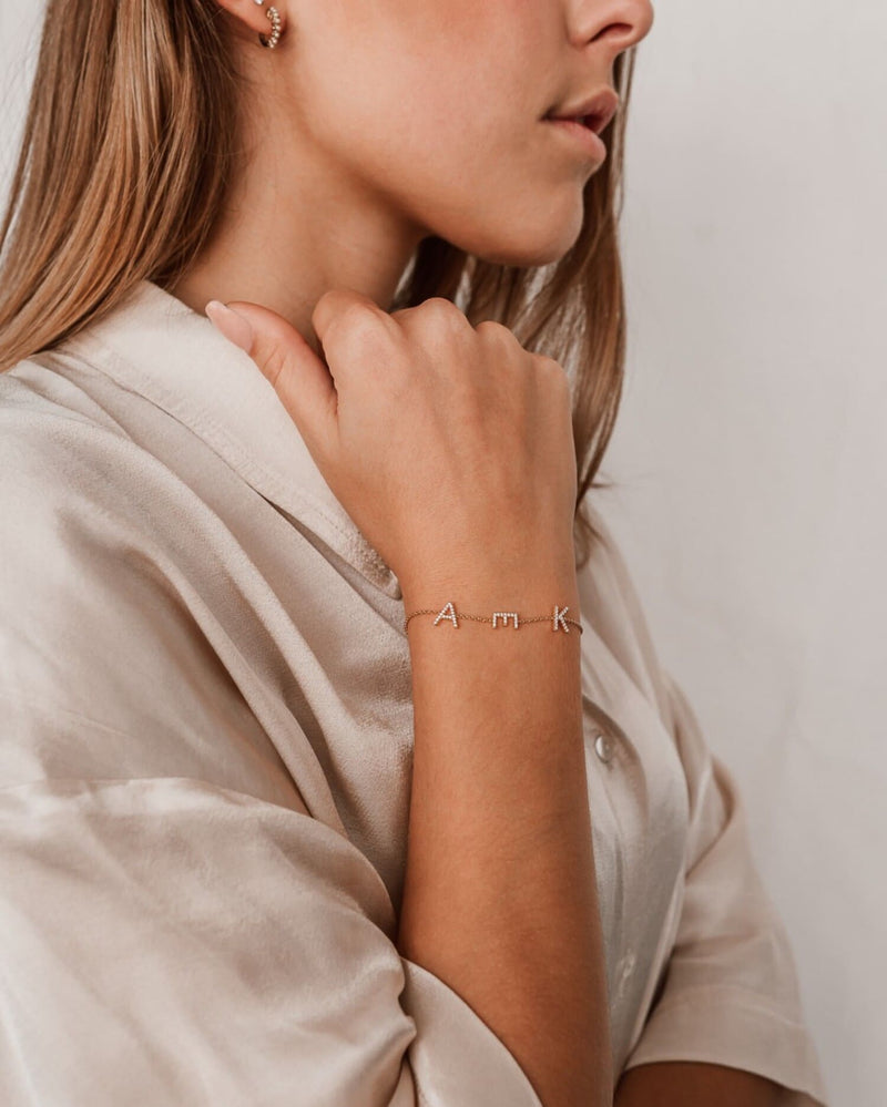 Dein Name, dein Design: So persönlich können personalisierte Armbänder werden