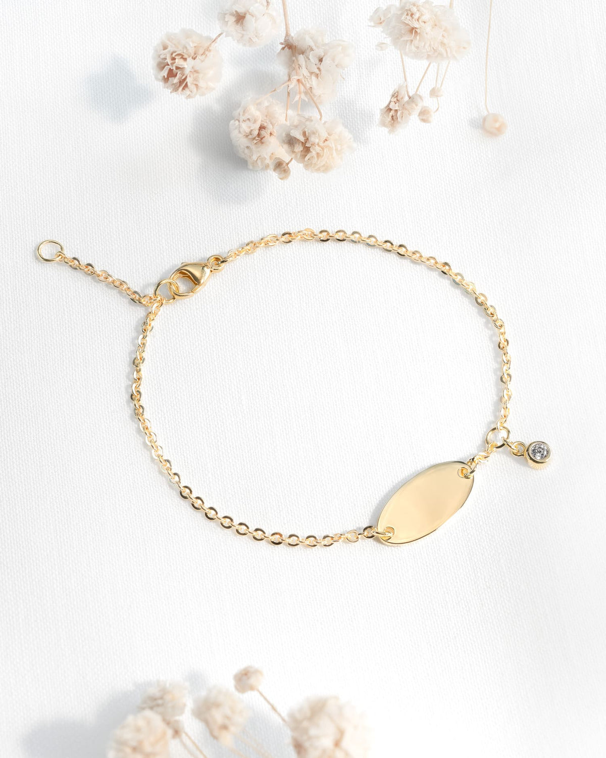 Geboorte bloem graveren armband graveerplaat ovale zirkonia