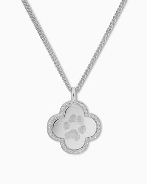 Pfotenabdruck Kleeblatt Halskette Gravurplatte - grivurschmuck.com