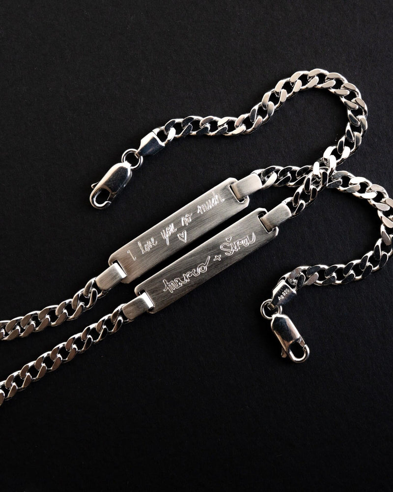 Zwei Armbänder, eine gemeinsame Bedeutung: Partner-Armbänder