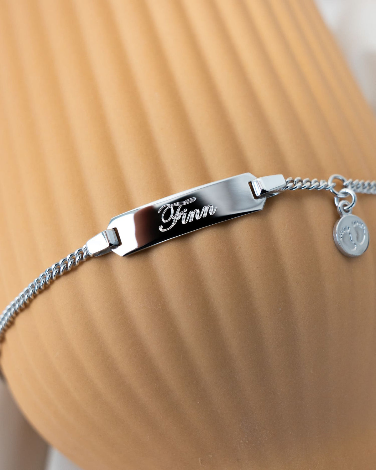 Engraving bracelet engraving plate baby feet