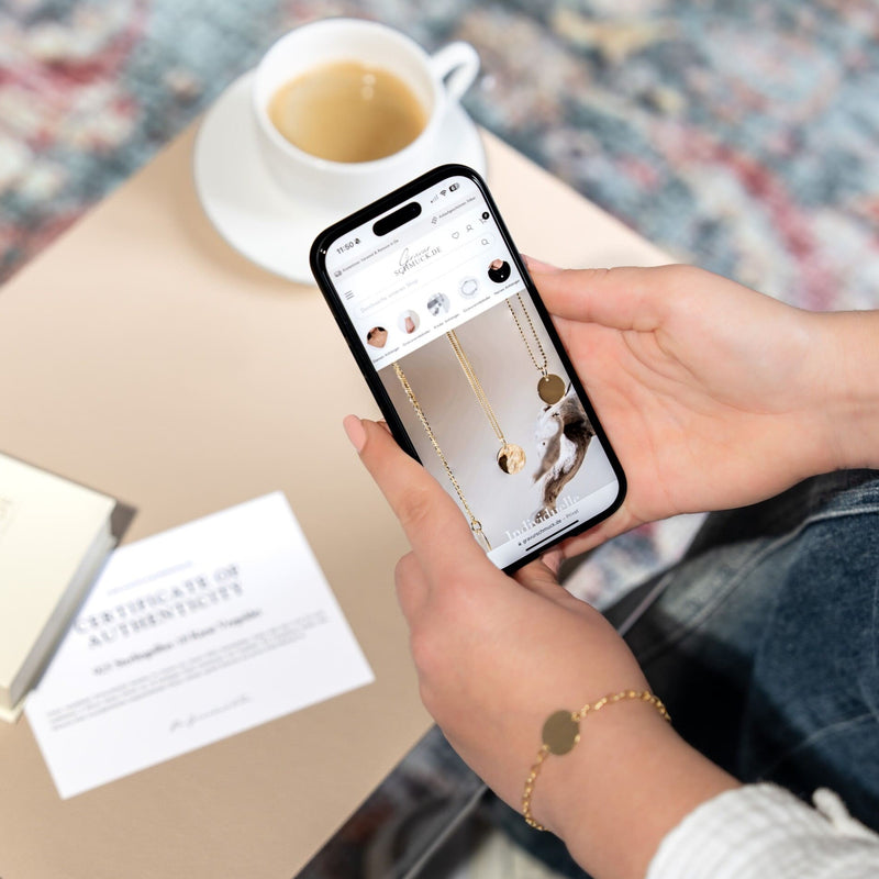 Häufig gestellte Fragen zu personalisiertem Schmuck