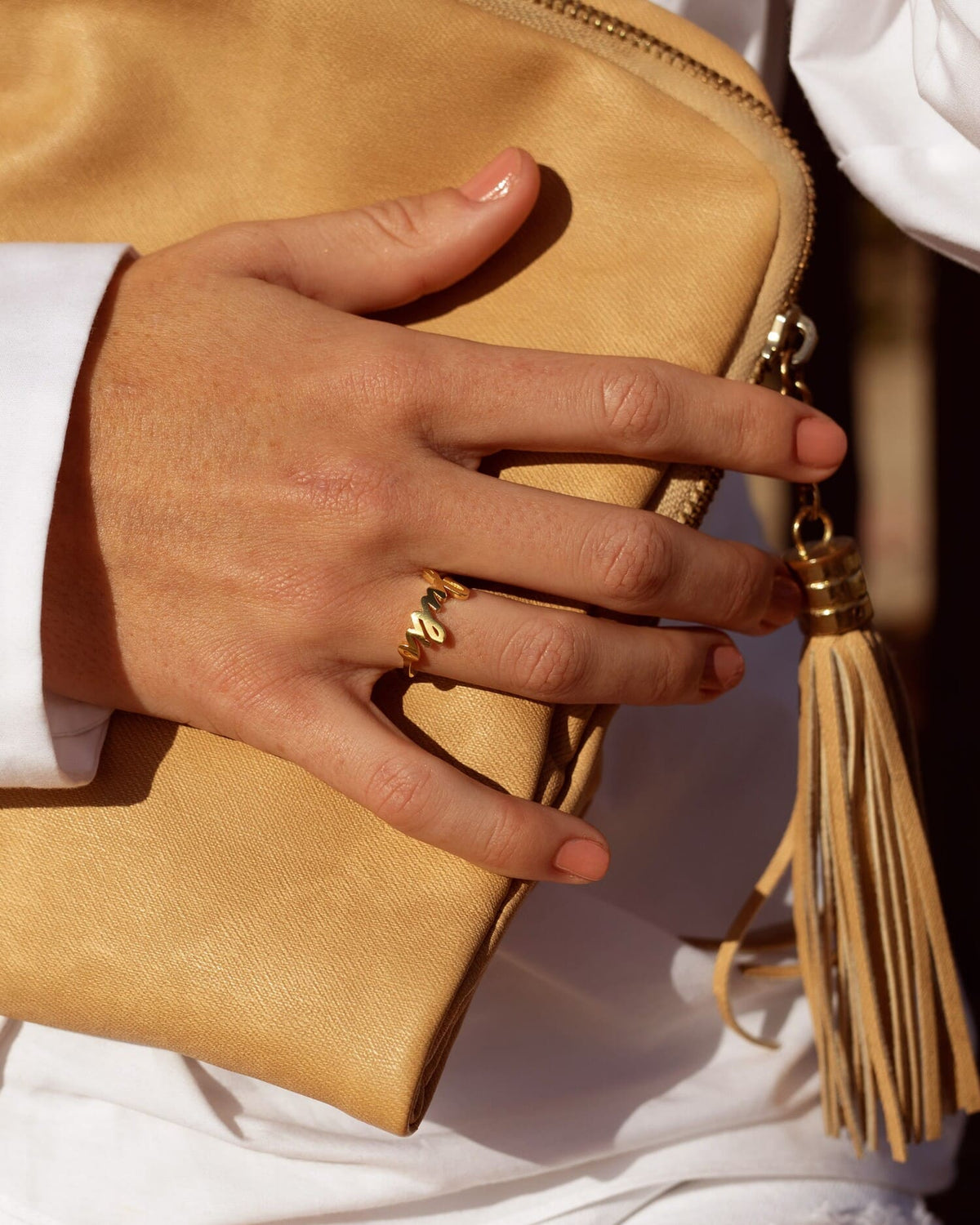 Name ring