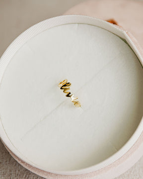 Name ring