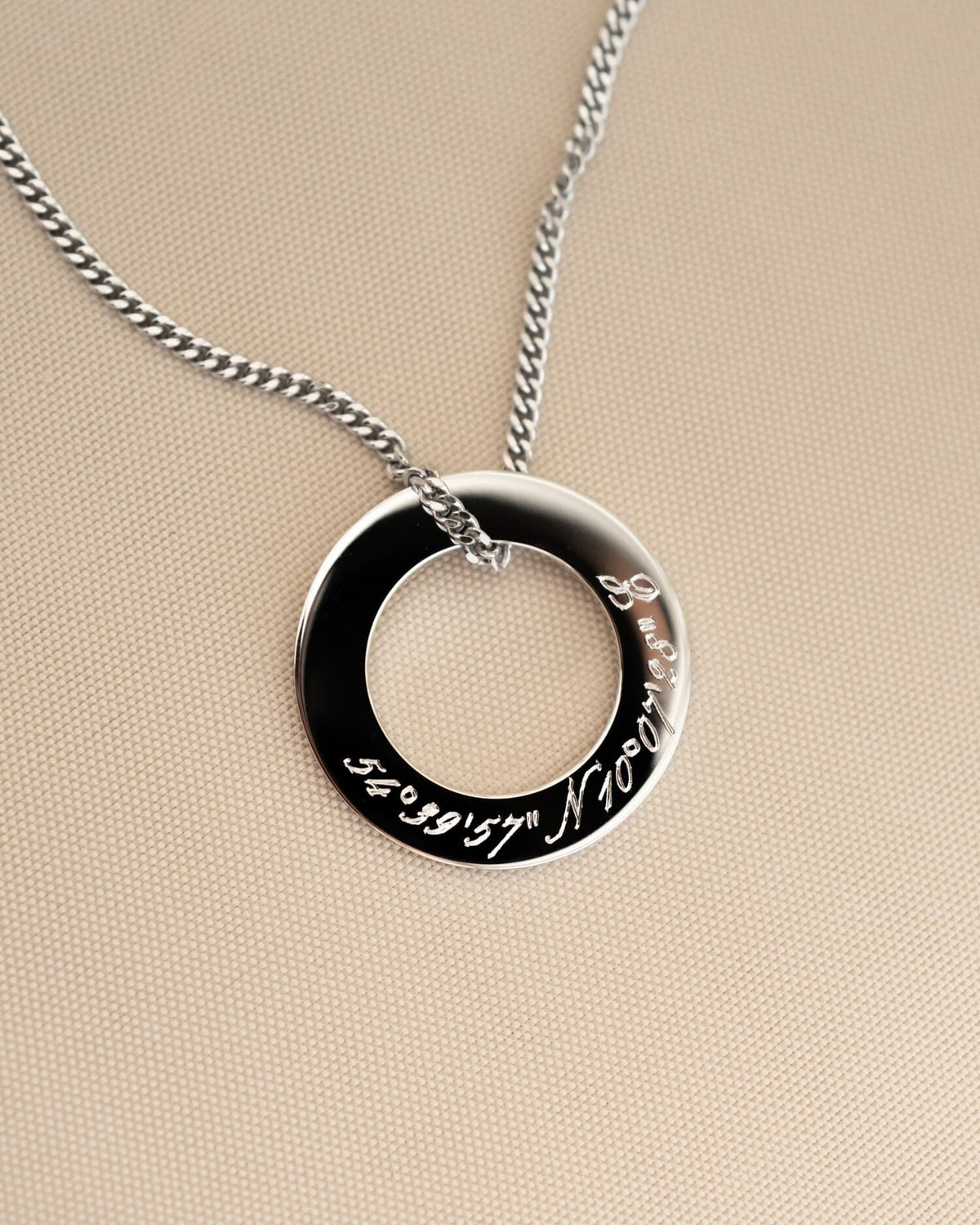 Ring Halskette Gravurplatte Anhänger