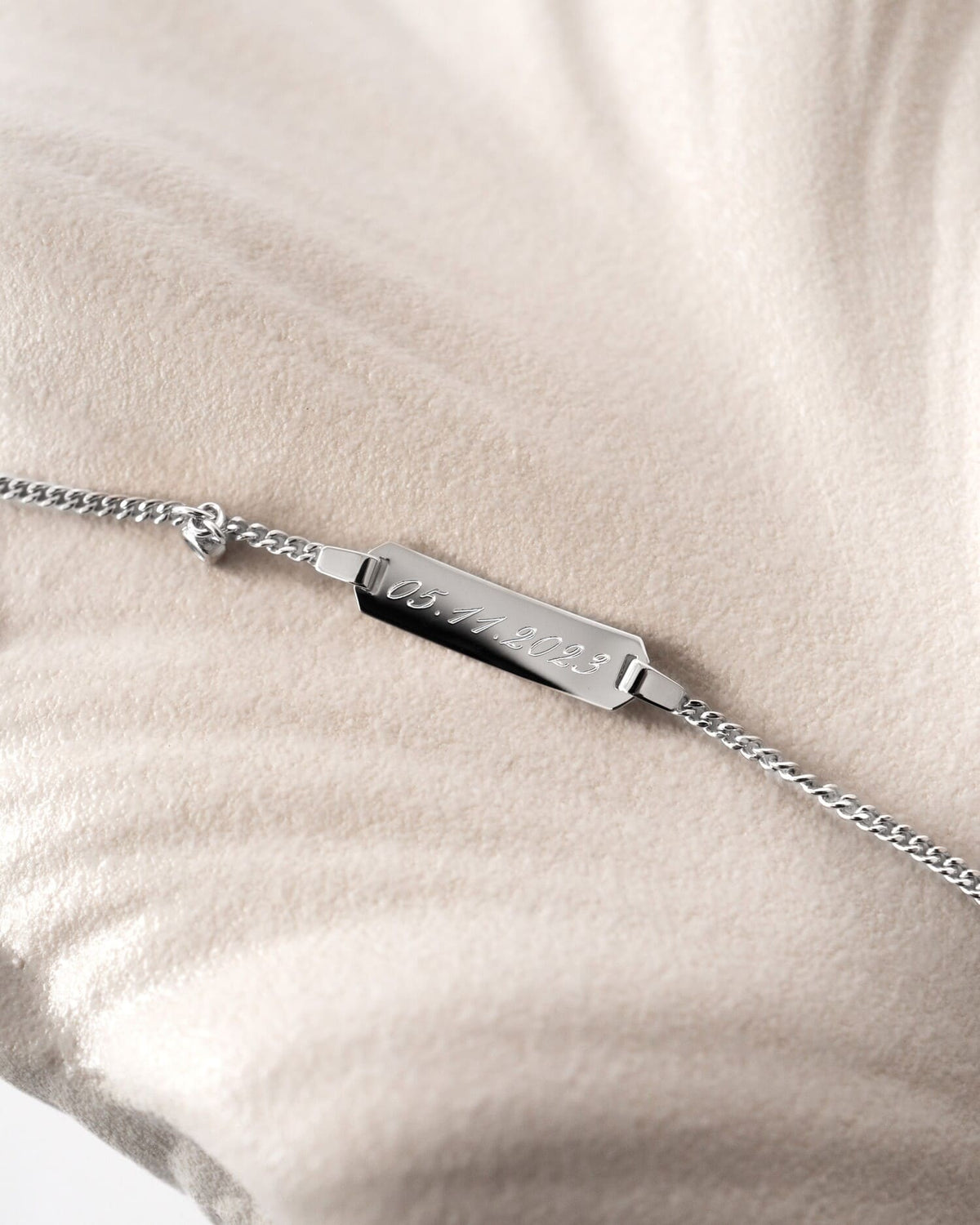 Gravurarmband Gravurplatte Zirkonia Blau